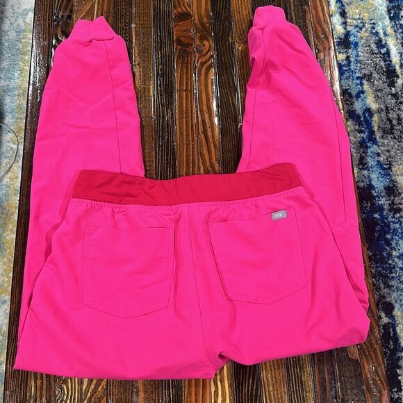 Figs Hot Pink Zamora Joggers S - Picture 4 of 9